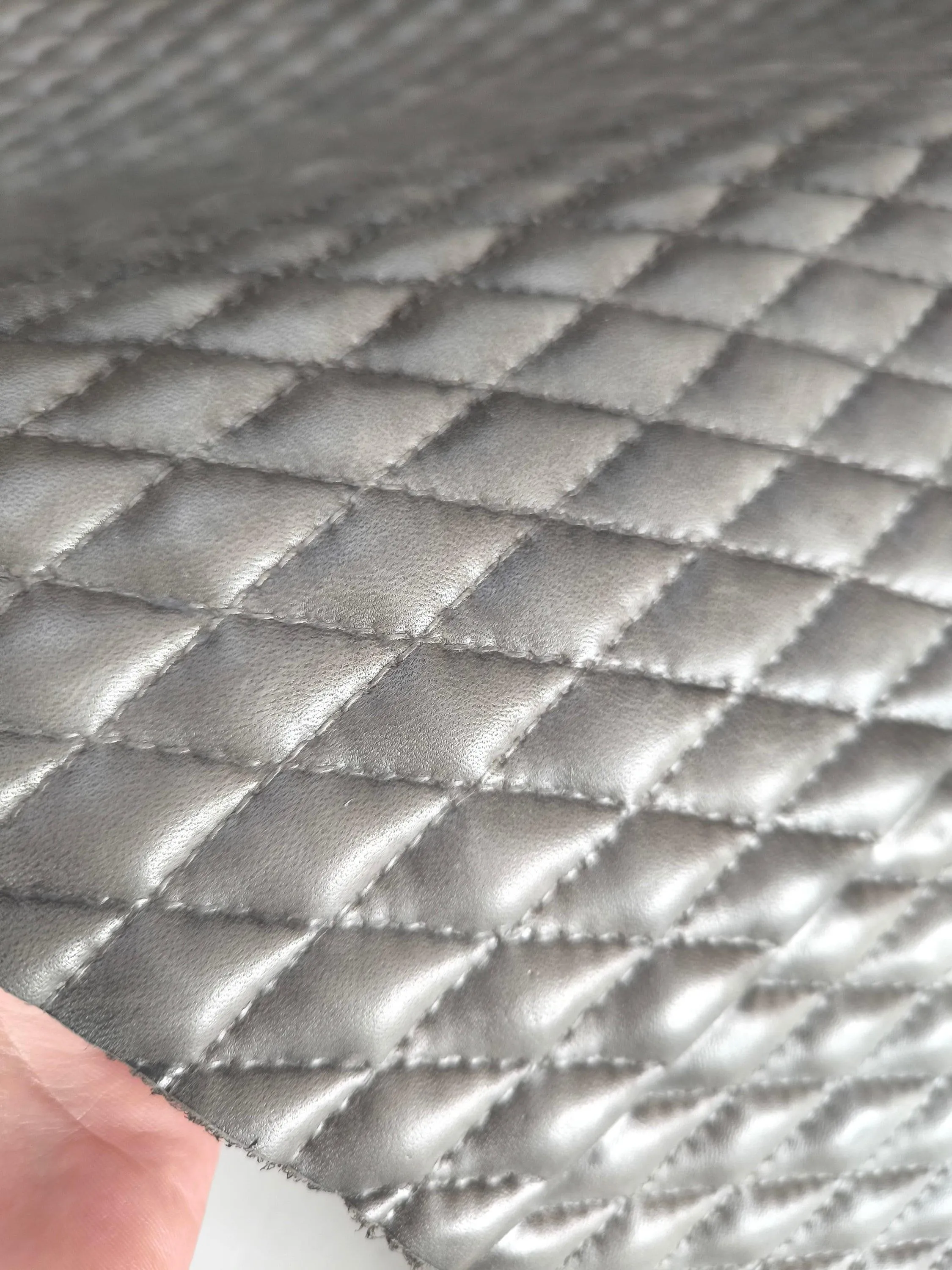 Cow leather quilted pattern rhombus, Genuine cowhide diamond printed leather sheets, thickness 1,2mm(3 oz)