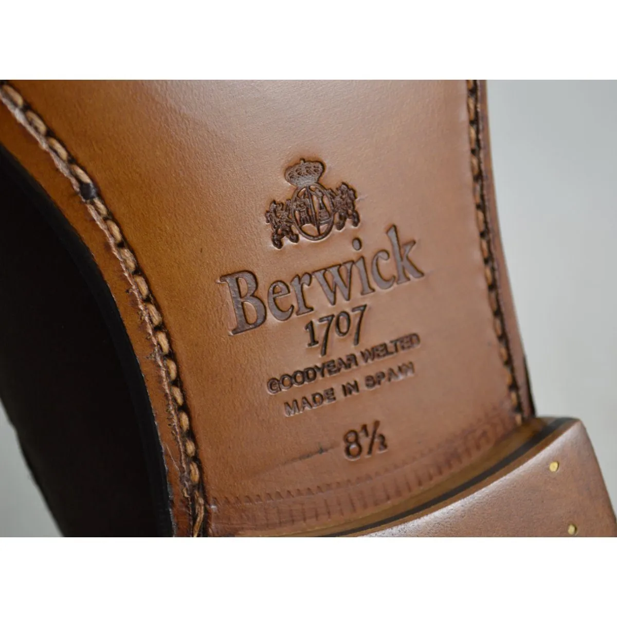 FACTORY SECOND Berwick 1707 Tasselled Slip On (8491) - Dark Brown Suede