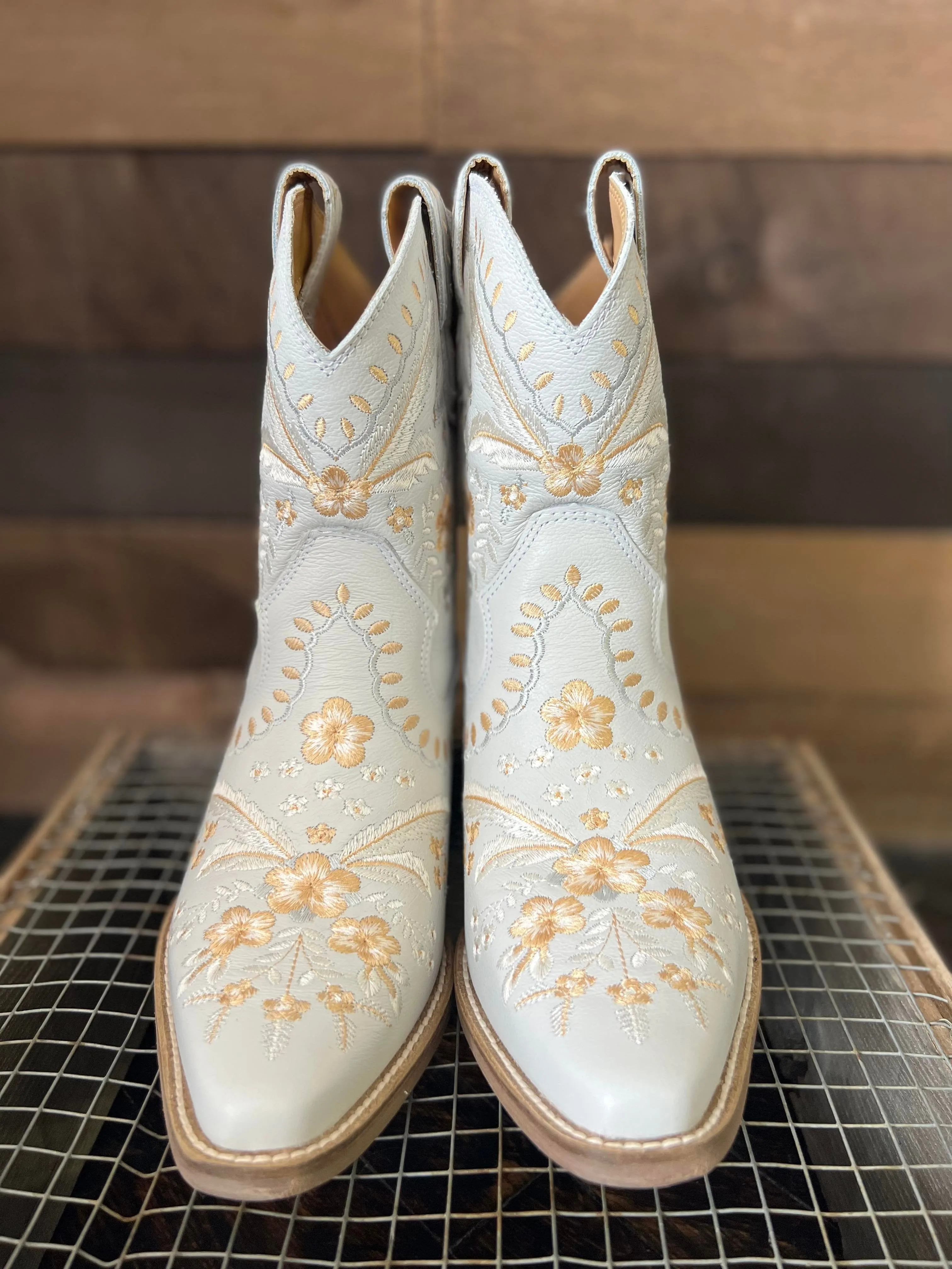 Primrose White Leather Women's Bootie